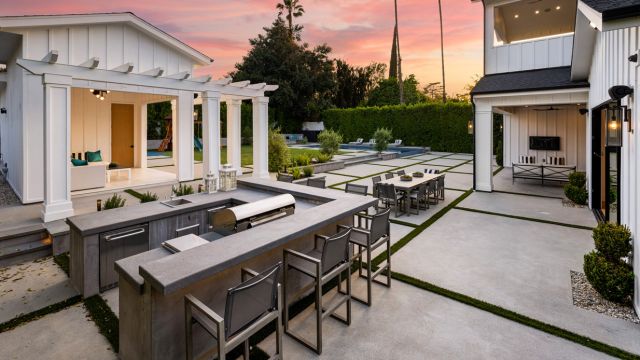 Beautiful Florida Outdoor Kitchens