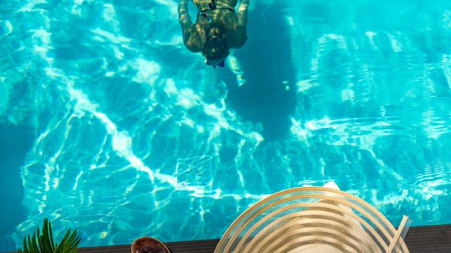 Ultraviolet Pool Sanitizers