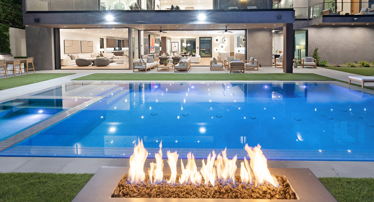 Features for Your Swimming Pool