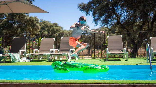 Kid-Friendly Pool Ideas