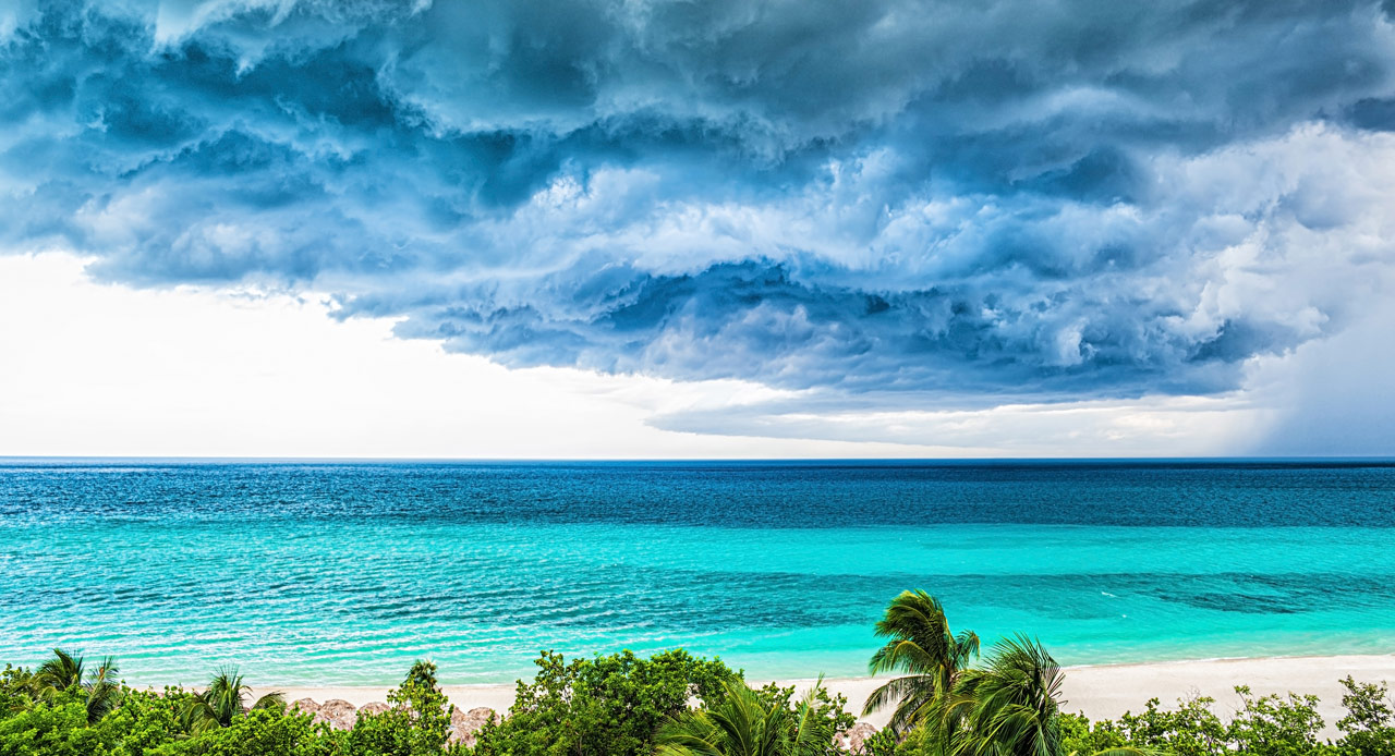 Getting Your Pool Ready for a Hurricane