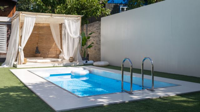 Building Pools for Small Backyards